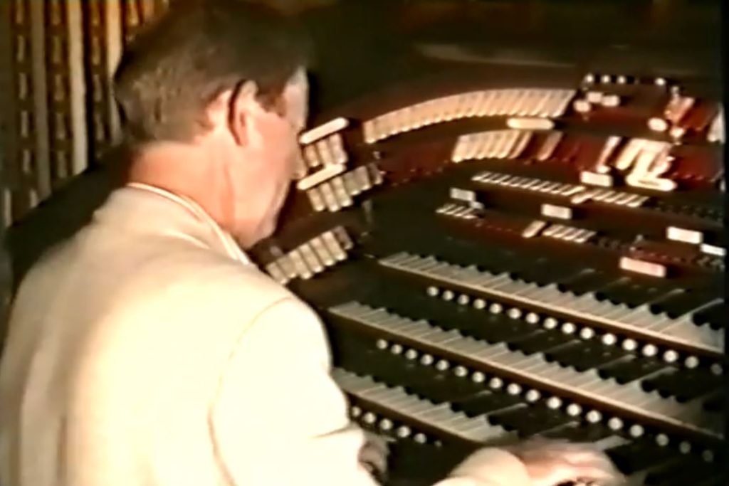 Regent Cinema Brightons Wurlitzer Organ