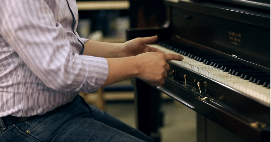difference between pianola player piano and reproducing piano